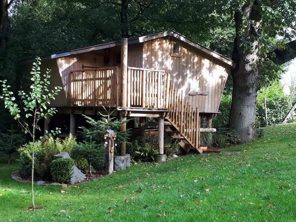 La Cabane Perchee Du Trappeur Ecrainville Luaran gambar